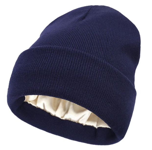 SilkBeanie – The Hat That Doesn't Fluff! 1+1 Free!